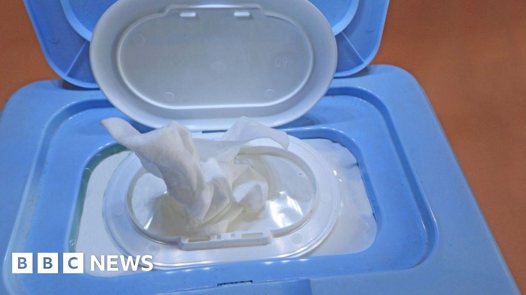 lingettes - Interdiction des lingettes en plastique au Pays de Galles à partir de 2026