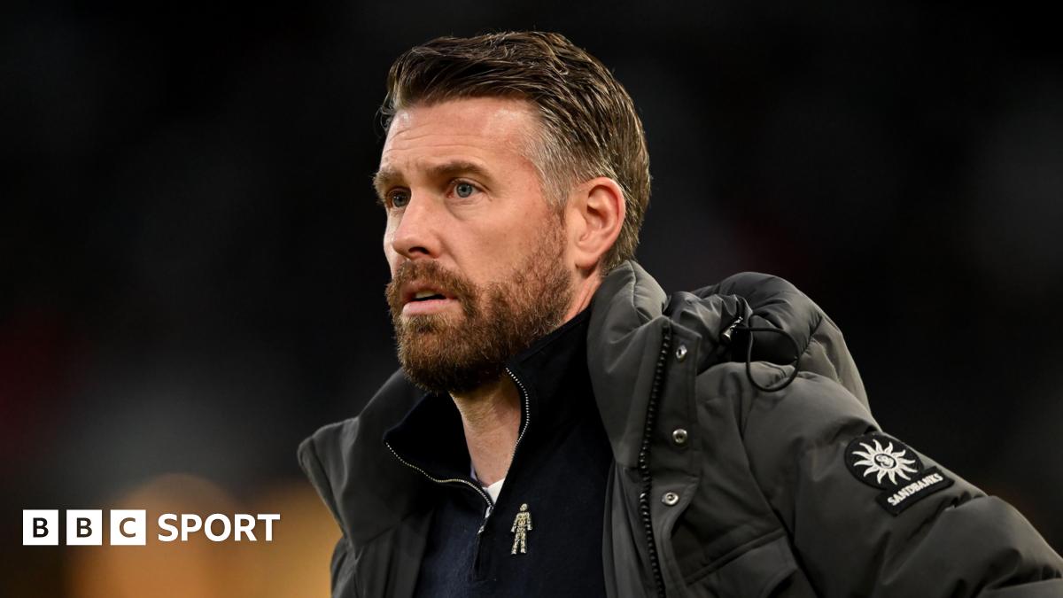 Luton - Middlesbrough Nomme l'Ancien Entraîneur de Luton, Edwards