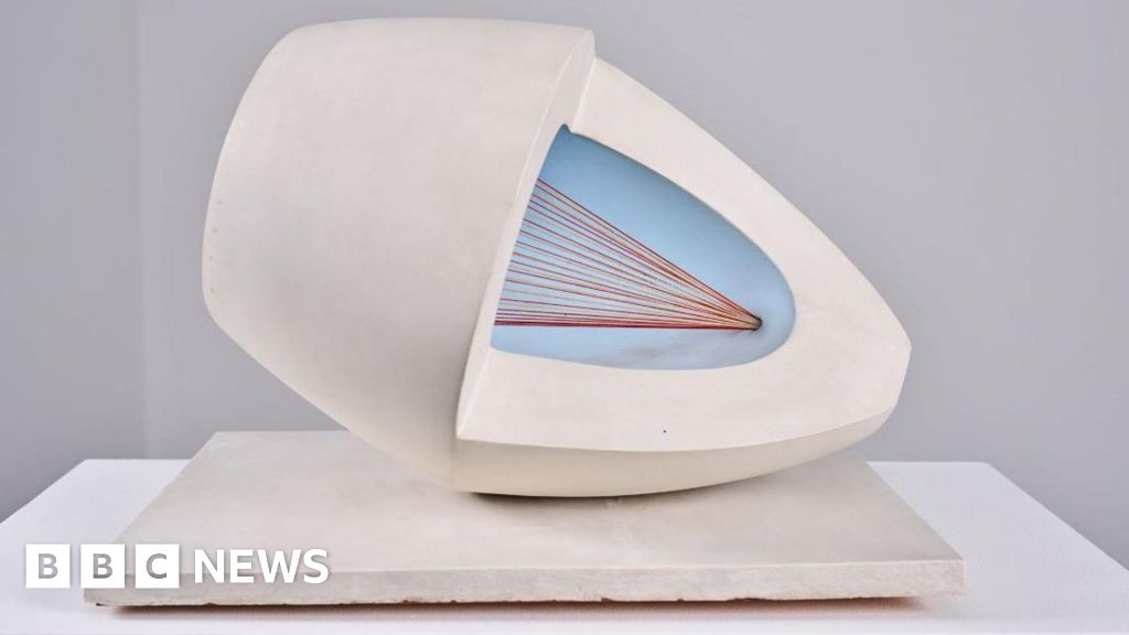 chef-d'œuvre - Galerie lève 3,8 millions £ pour le 'chef-d'œuvre' de Hepworth