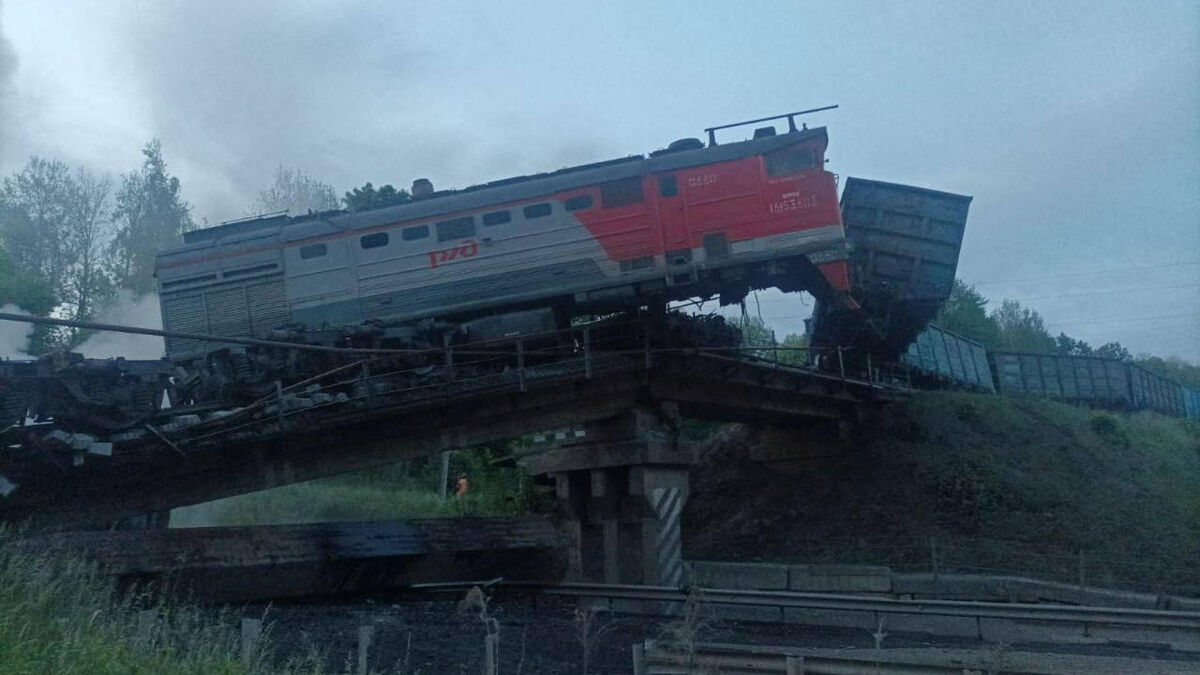 ponts - Deux ponts s'effondrent en Russie, au moins 7 morts