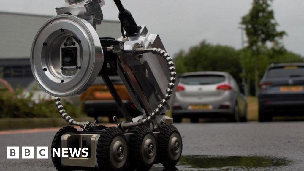 Robot - Robot de canalisation déployé pour détecter les obstructions