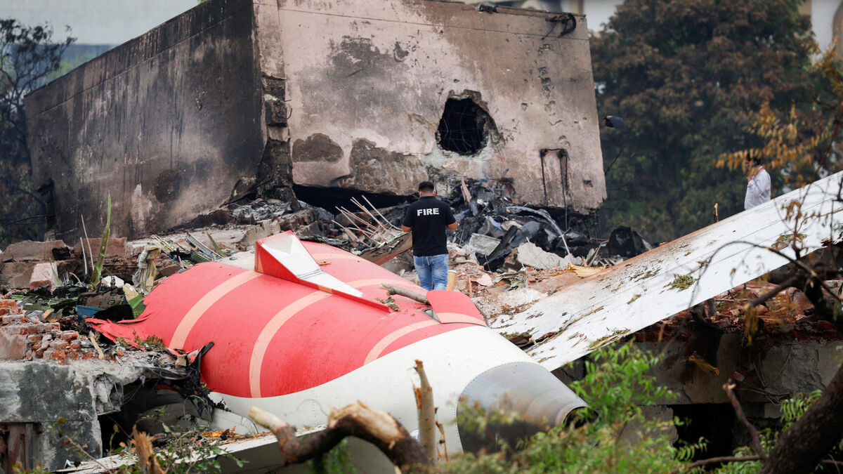 Boeing - Crash du Boeing 787 d’Air India : « Il est très peu probable que les deux moteurs tombent en panne »