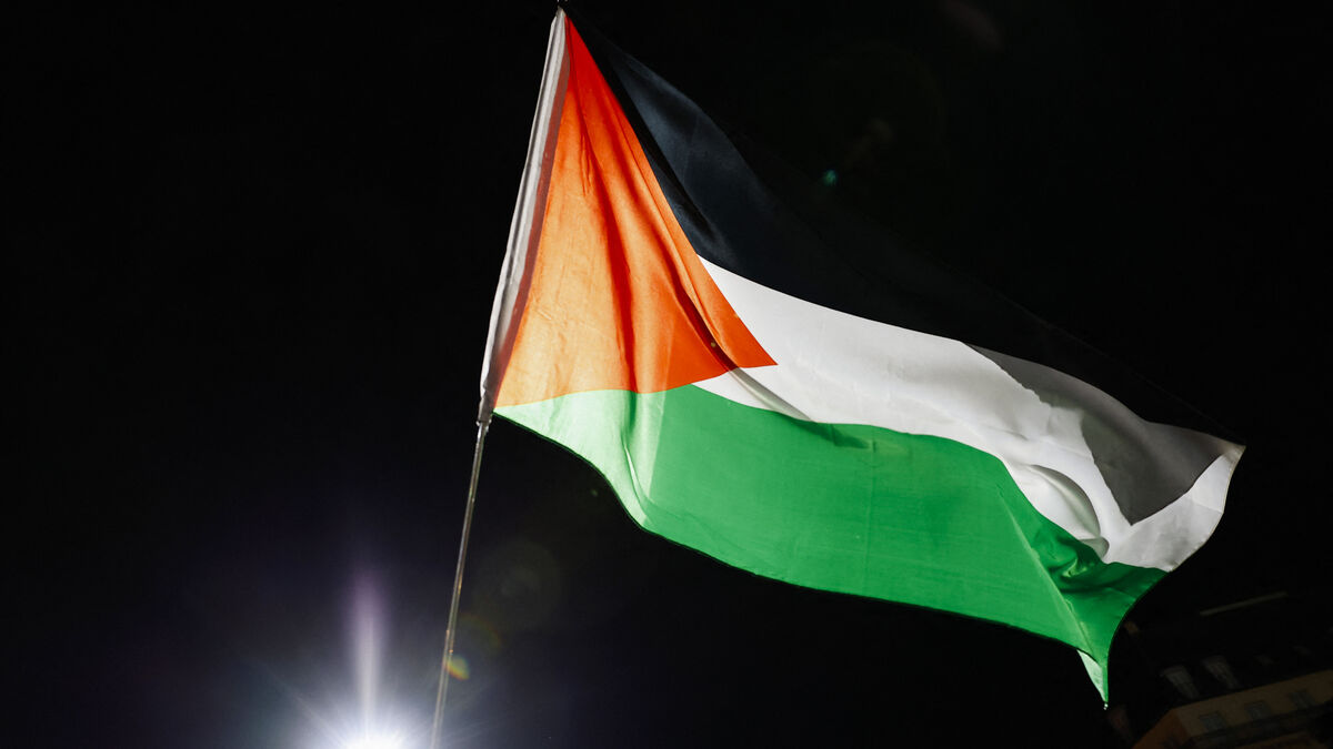 Drapeaux - Drapeaux israéliens et palestiniens devant les mairies : les municipalités peuvent-elles afficher leur soutien politique ?