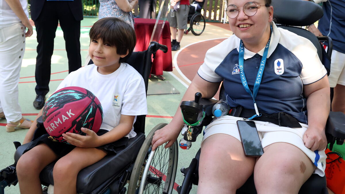 Sport - Aux Hôpitaux de Saint-Maurice, Aurélie Aubert Inaugure un Terrain à Son Nom : Le Sport Intégré aux Soins