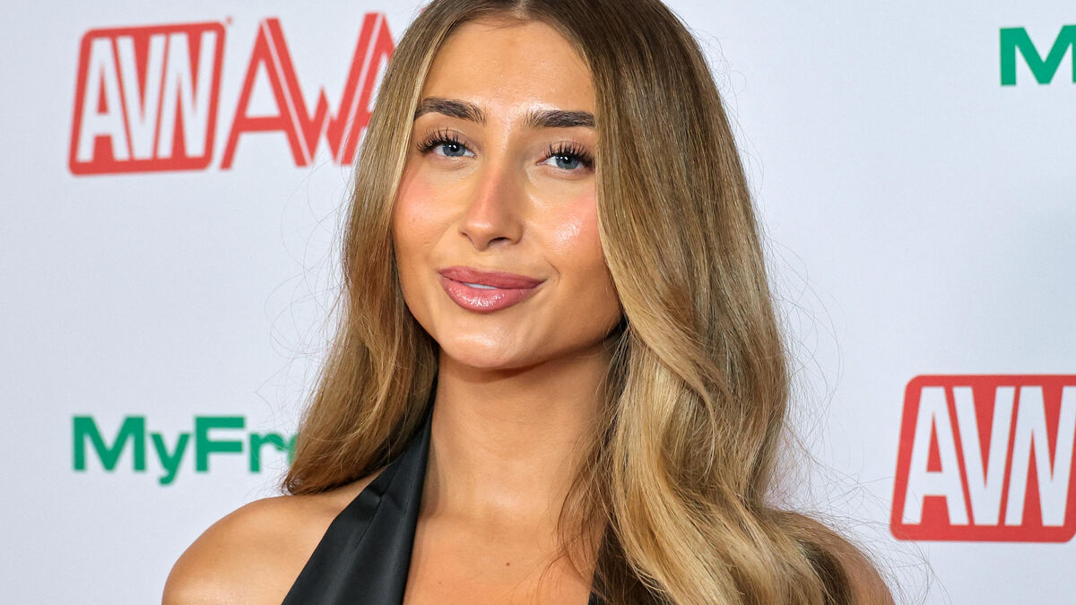 stars - « Coucher avec 5 000 hommes en une semaine » : La surenchère folle et dangereuse des stars d'OnlyFans