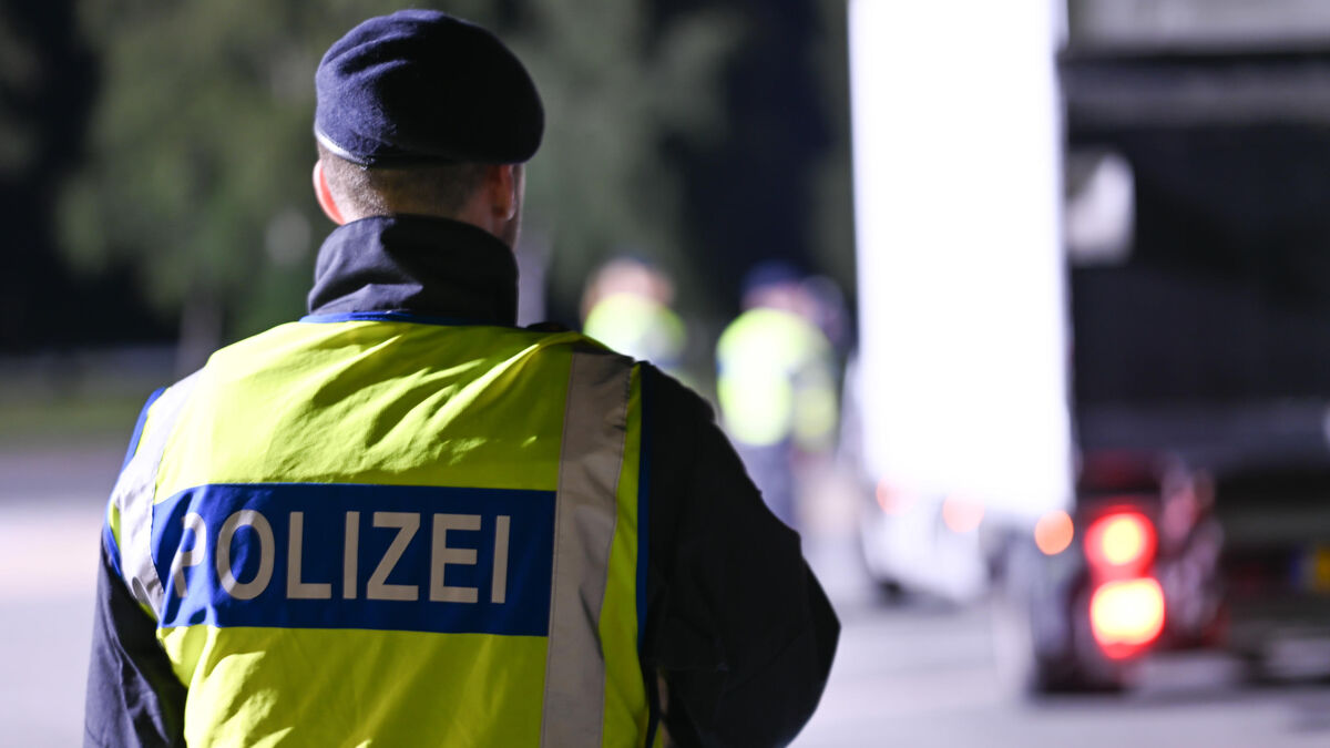 joueur - Football : Un ancien joueur du Standard de Liège condamné à 13 ans de prison pour trafic de cocaïne