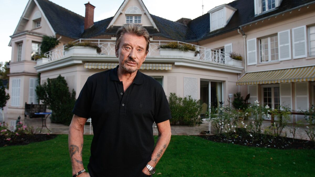 Villa - La Villa de Johnny Vendue ? À Marnes-la-Coquette, Une Époque Se Termine : « On Avait Deux Dieux Ici, Le Calme Et Lui »