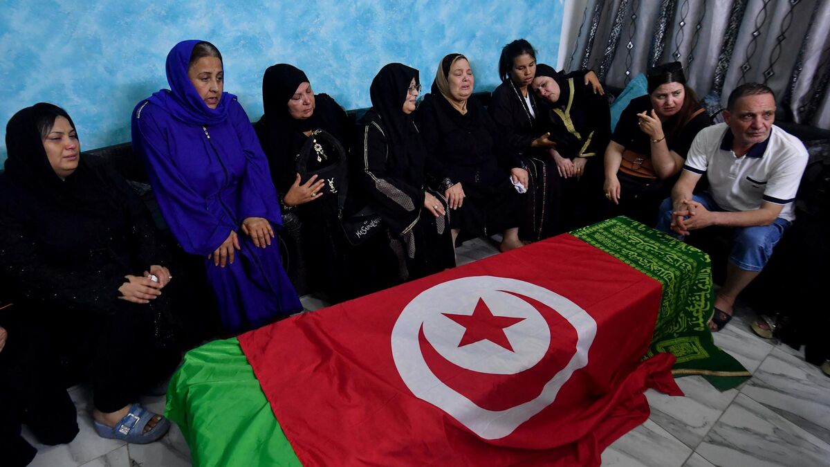 Hichem - « Dix ans à l’étranger et c’est dans un cercueil qu’il revient » : En Tunisie, émotion lors des funérailles d’Hichem Miraoui