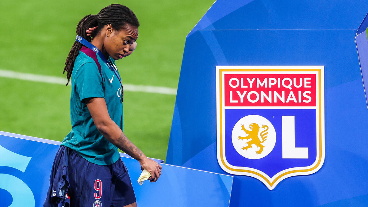 PSG - « De la Manipulation et du Manque de Respect » : Marie-Antoinette Katoto Fustige le PSG Après Son Départ pour Lyon