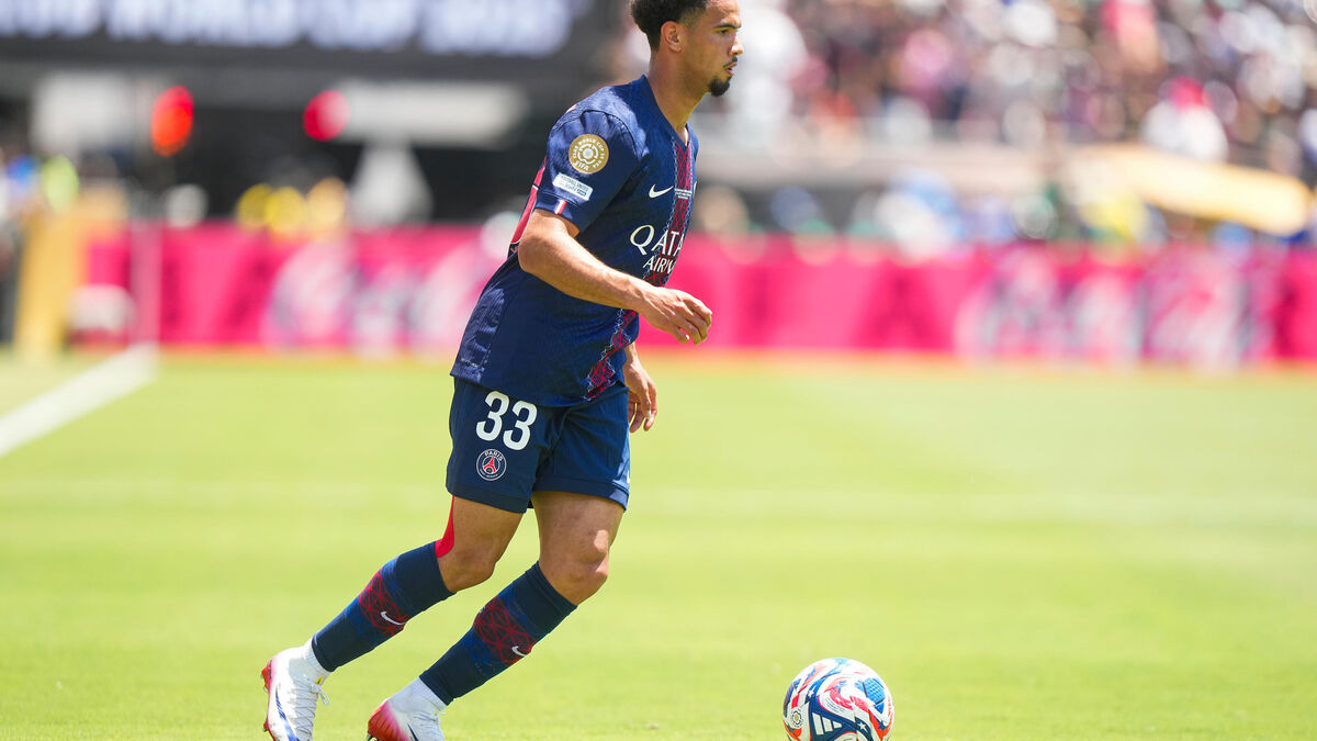 PSG - PSG-Botafogo : La composition des Parisiens avec Beraldo, Mayulu et Zaïre-Emery titulaires