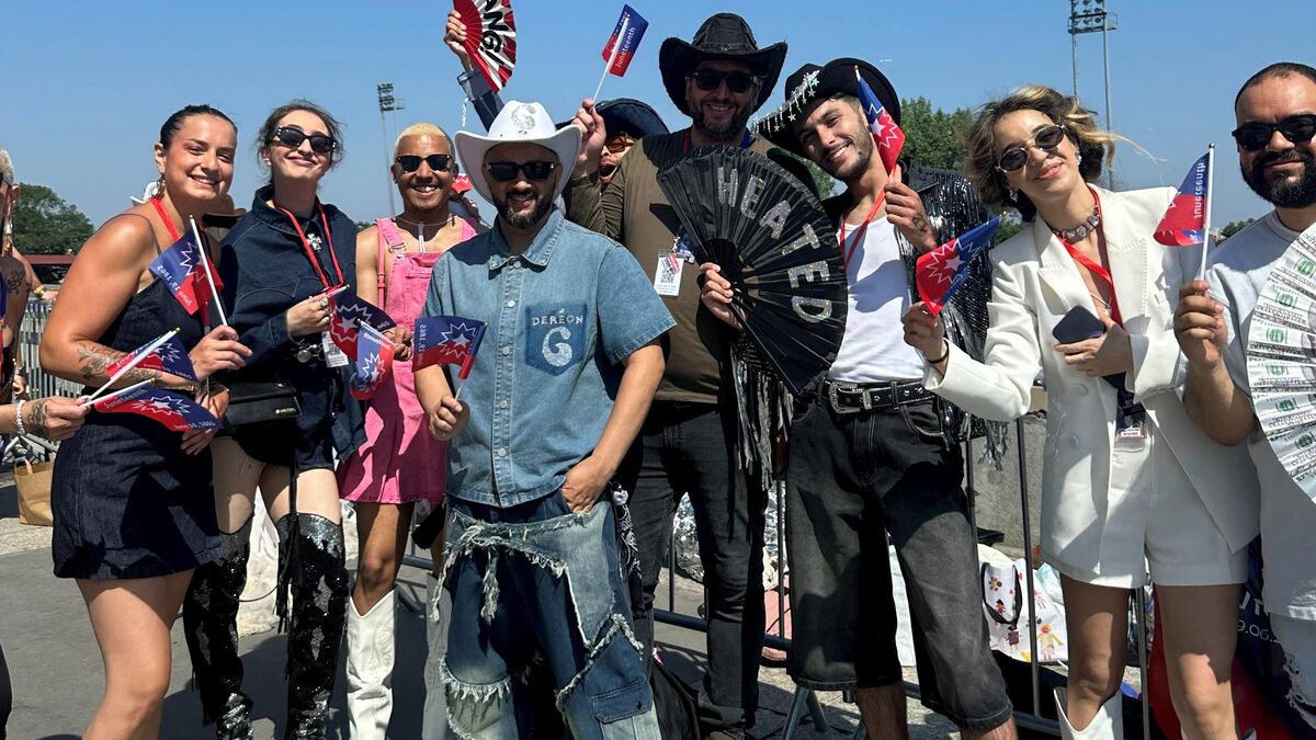 Beyoncé - « Je N’ai Ni Mangé, Ni Dormi » : Les Fans De Beyoncé Campent Devant Le Stade De France Avant Ses Concerts