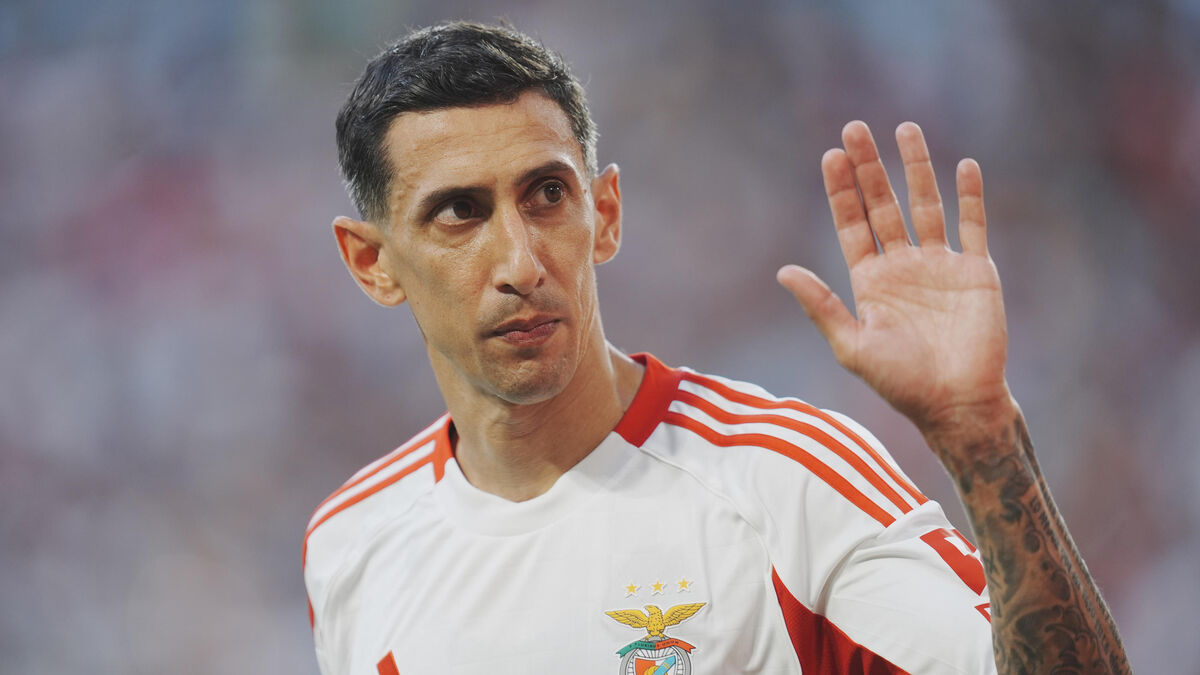 Di - Boca Juniors - Benfica : La Touchante Retrouvailles Entre Di Maria Et Cavani à Miami
