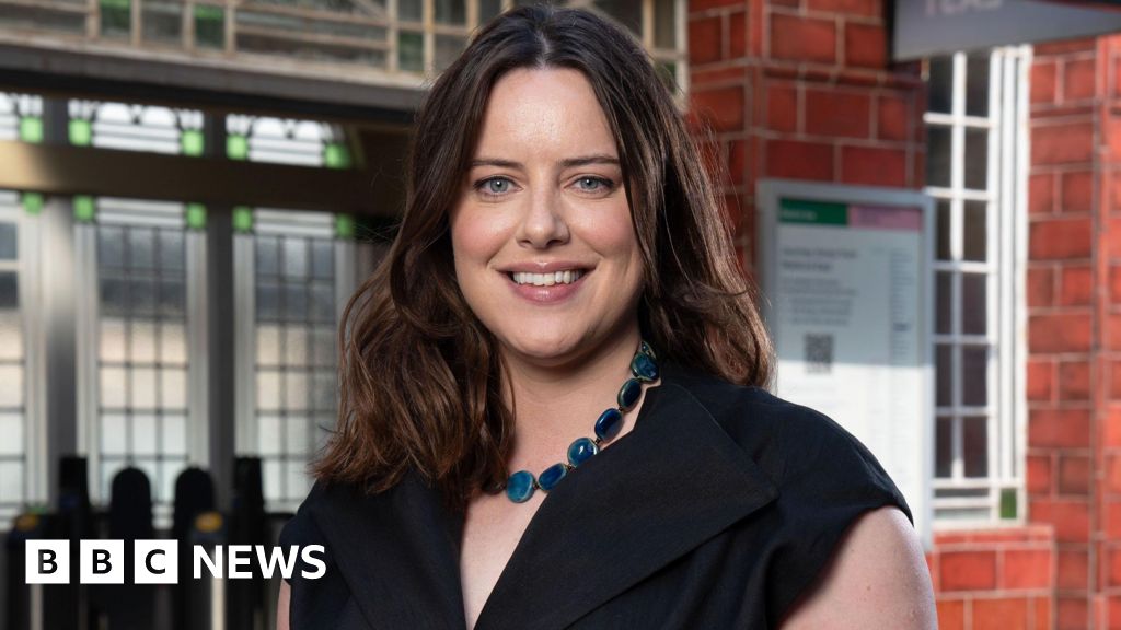 Zoe - Zoe Slater fait son retour dans EastEnders après 20 ans d'absence