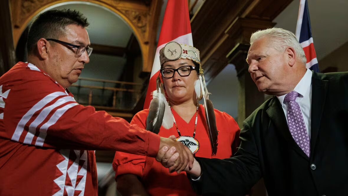 Ford - Ford présente ses excuses après avoir déclaré que les Premières Nations « viennent sans cesse avec la main tendue » dans le cadre de la controverse entourant le projet de loi 5
