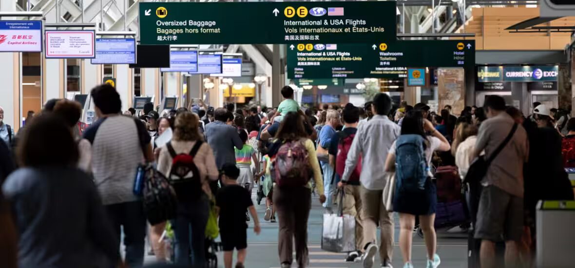 vols - Plus de 200 vols retardés à l'aéroport de Vancouver en raison de contraintes des contrôleurs aériens