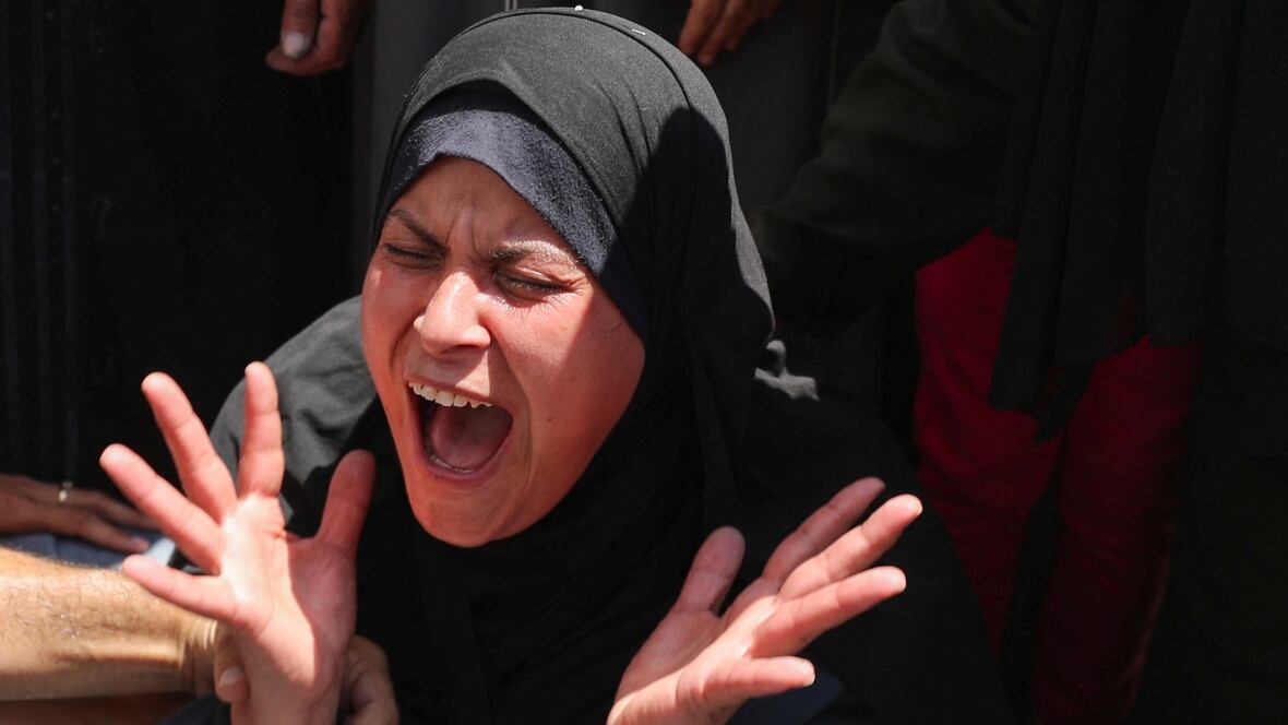 voyages - Alors que le bilan des victimes augmente, les Gazaouis entreprennent des voyages dangereux pour chercher de la nourriture et de l'aide