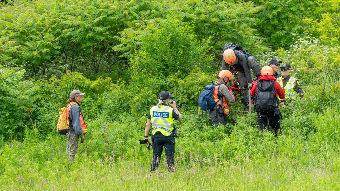 aide - La mère du tout-petit québécois retrouvé plus tôt cette semaine 'a besoin d'aide', déclare son avocat
