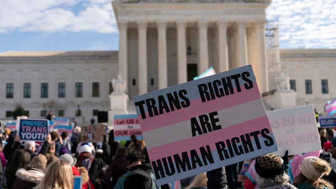 interdiction - La Cour suprême des États-Unis confirme l'interdiction du Tennessee sur les soins de confirmation de genre pour les enfants transgenres