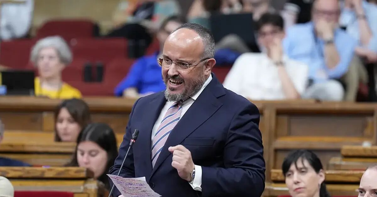 accord - Le leader du PP catalan et Génova concluent un accord sur la politique des pactes : "irrenonçable" défendre la nation