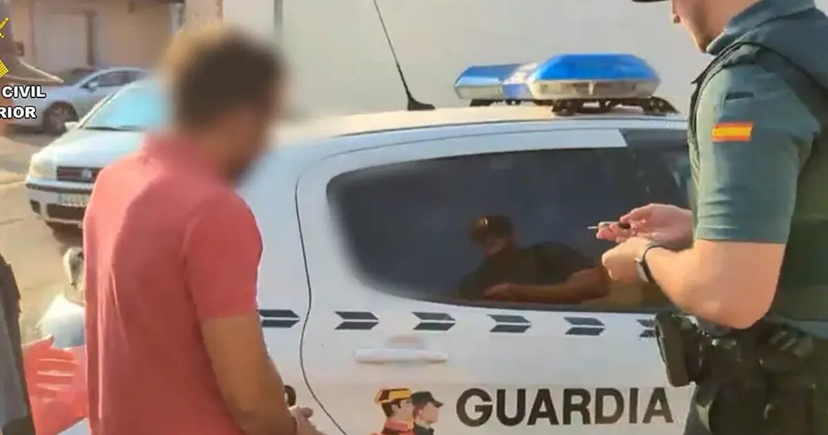 vol - La Guardia Civil arrête deux personnes pour le vol de câble ayant causé le chaos ferroviaire du 4 mai, touchant des milliers de personnes