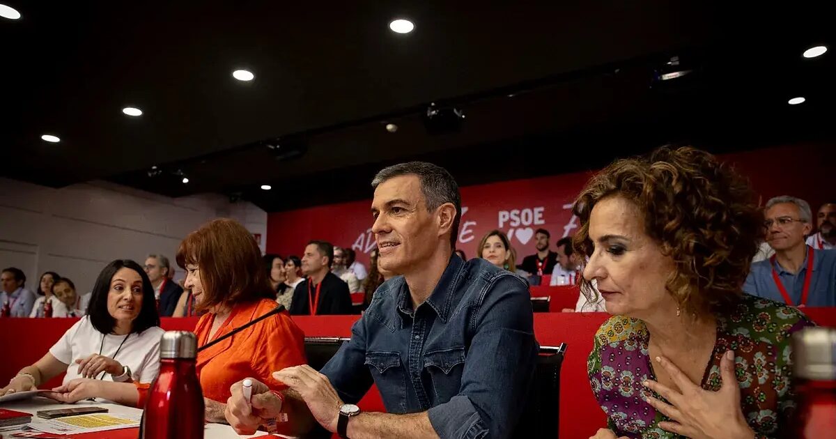 Sánchez - Sánchez Évite La Responsabilité Après Les Échecs De Cerdán Et Salazar : "J'ai Le Cœur Touché Et La Détermination Intacte"