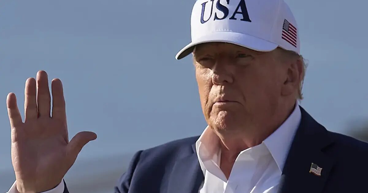douanes - Trump annonce des droits de douane supplémentaires de 10 % pour "tout pays qui s'aligne avec les politiques anti-américaines des BRICS"