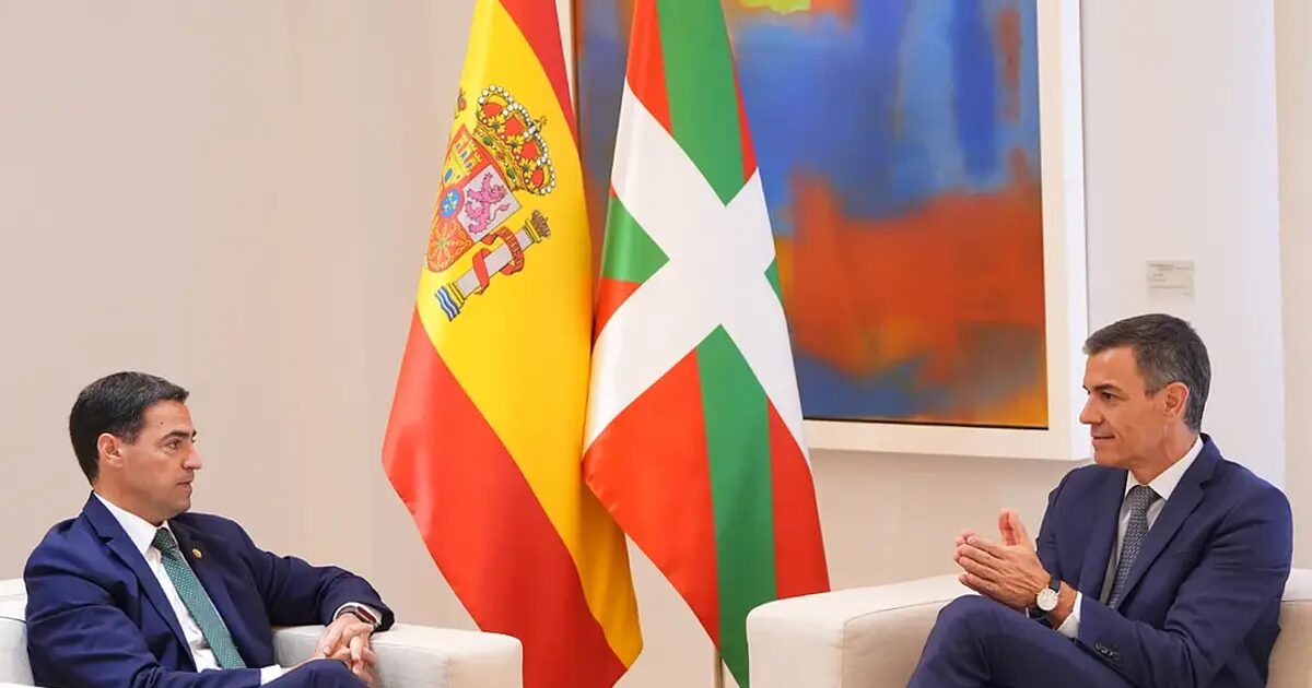 Sánchez - Le PNV obtient de Sánchez une concession minimale sur la sécurité sociale et lui demande de mettre "de l'ordre dans son gouvernement"