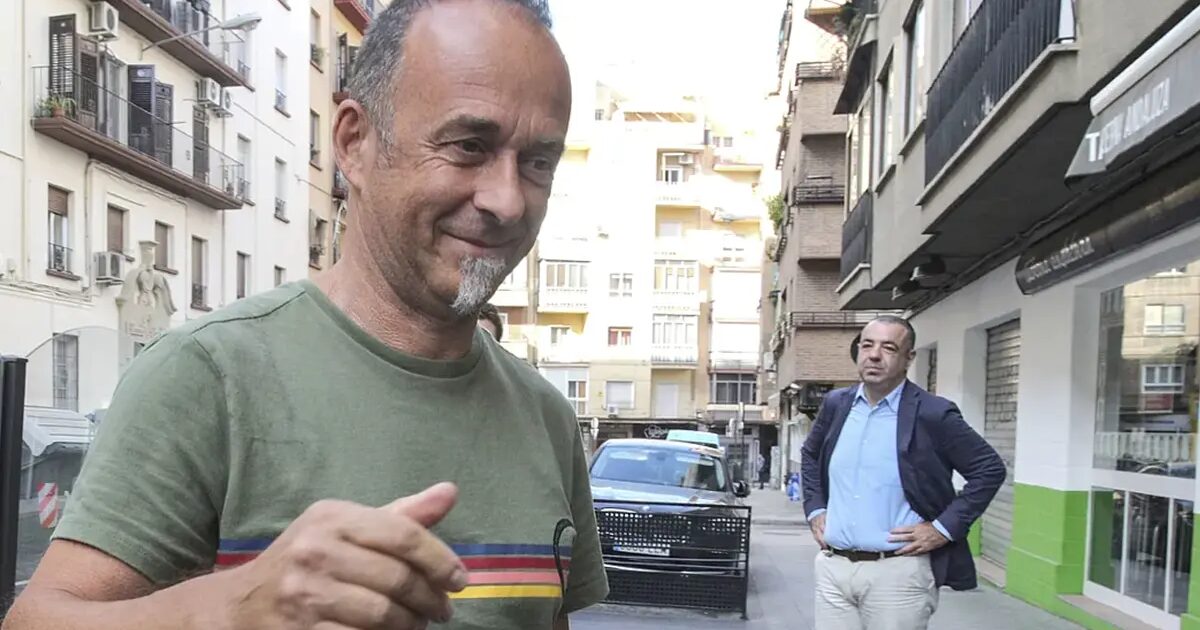 Fils - Francesco Arcuri Récupère Son Fils Daniel Après 7 Mois de Retenue à Grenade Par Juana Rivas
