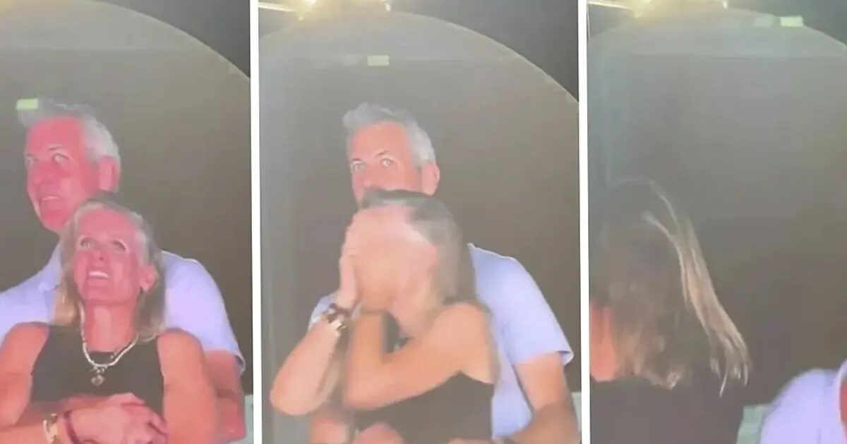 célébrité - Les Amants de Coldplay Prouvent Que Tout le Monde Est Une 'célébrité' Harcelée