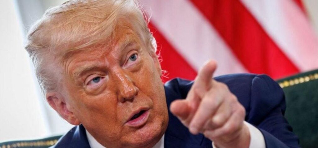 golf - Trump rencontre le Fm et inaugure un parcours de golf le dernier jour de sa visite