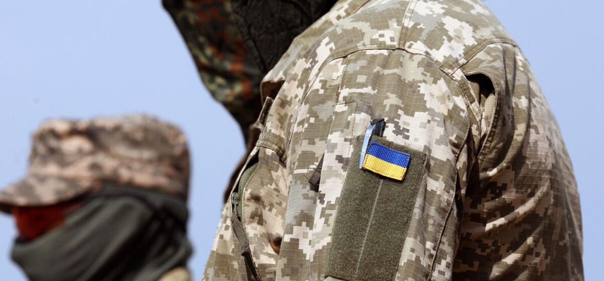armes - Les États-Unis approuvent une nouvelle vente d'armes à l'Ukraine pour renforcer sa défense antiaérienne.