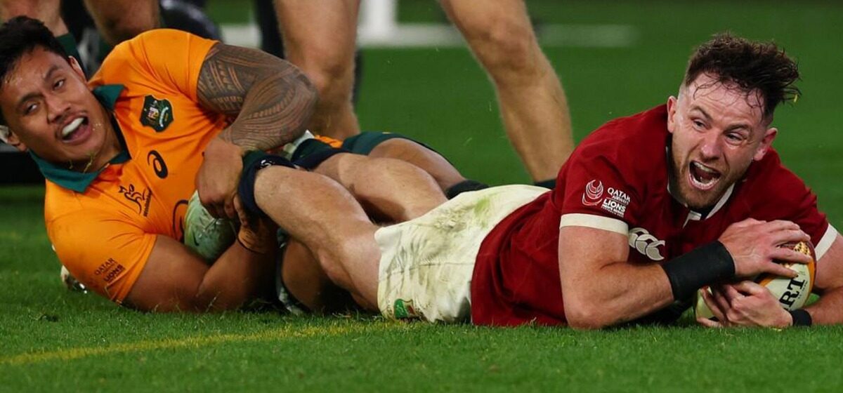 Lions - Les Lions se battent pour remporter la série contre l'Australie dans un match classique