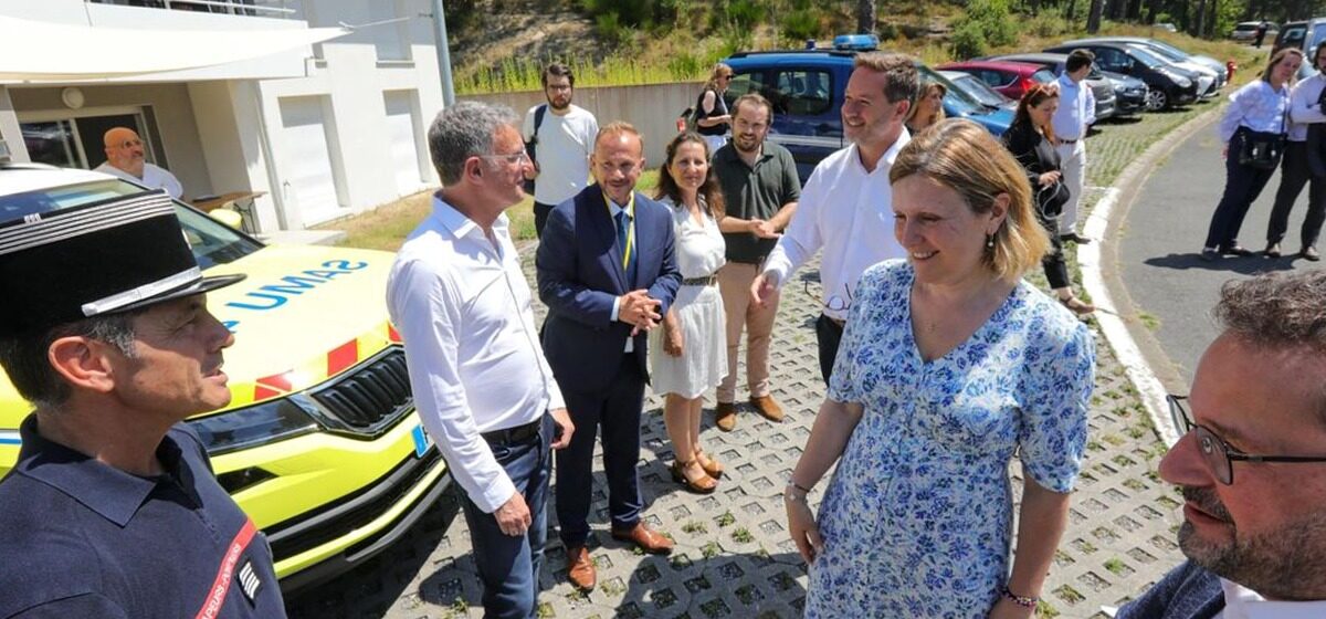 Tour - « Elle Rêve D’en être En 2027 » : Le Tour De France Très Politique De Yaël Braun-Pivet, Loin De L’Assemblé