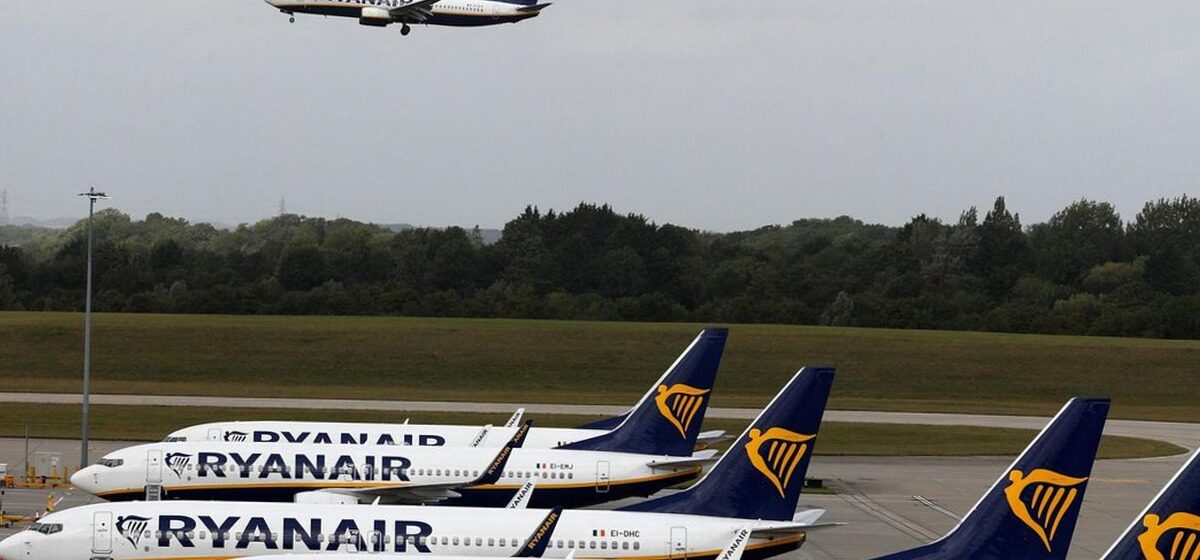 passagers - « À cause du contrôle aérien français, 6,5 millions de passagers de Ryanair ont subi des retards en 2025, dénonce la compagnie »