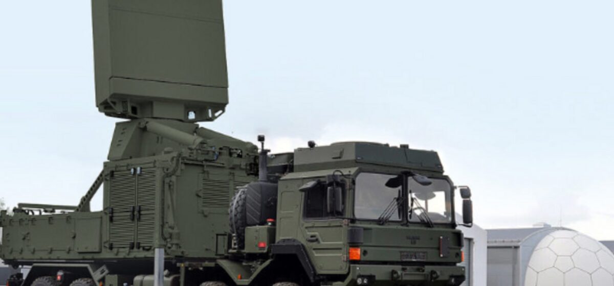 radars - Guerre en Ukraine : « essentiels à la protection des civils », le TRML-4D et le Spexer, ces nouveaux radars achetés pour 340 millions d'euros par Kiev