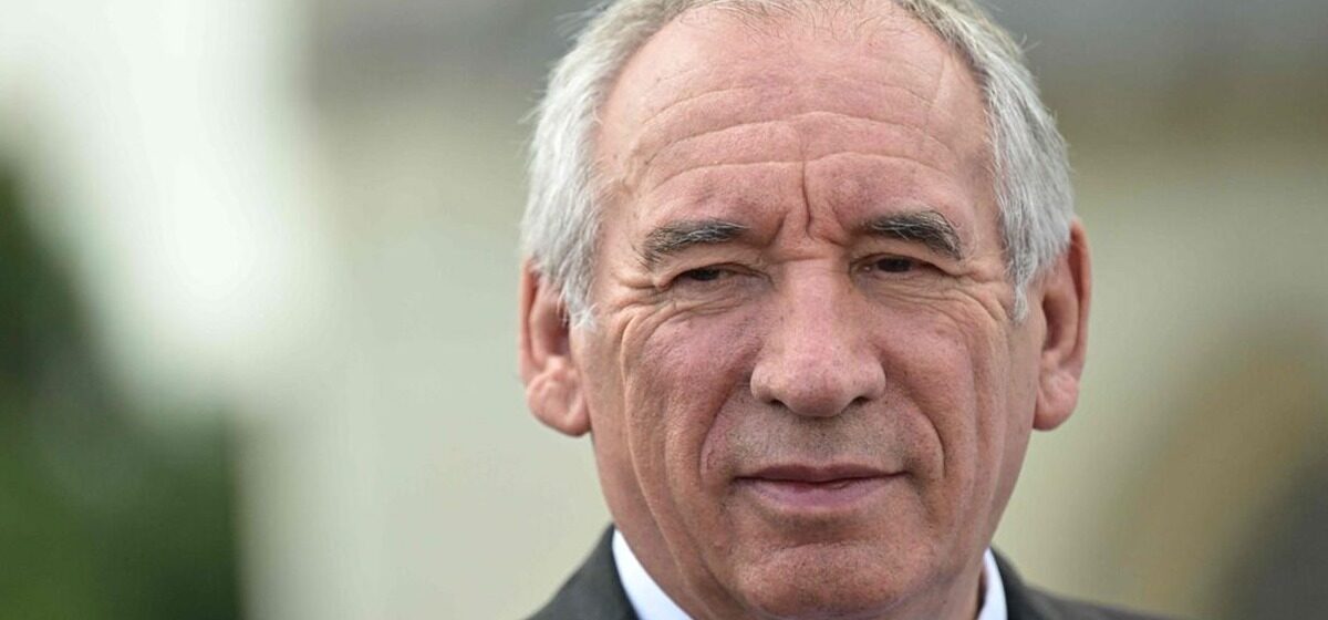 Corse - Autonomie de la Corse : François Bayrou « favorable » au projet constitutionnel initial, malgré l'avis du Conseil d'État