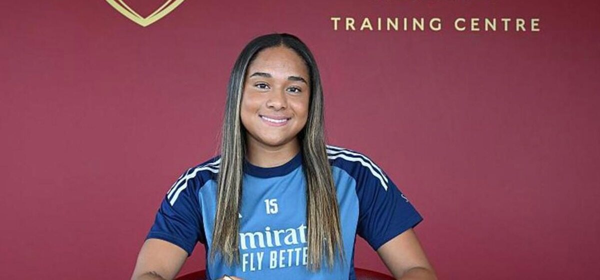 Arsenal - Smith rejoint Arsenal pour un montant record de 1 M£