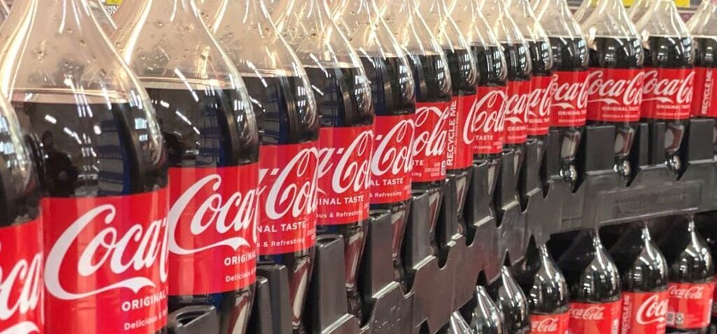 Coca-Cola - « C'est tout simplement mieux ! » déclare Trump, Coca-Cola va modifier un ingrédient clé aux États-Unis.