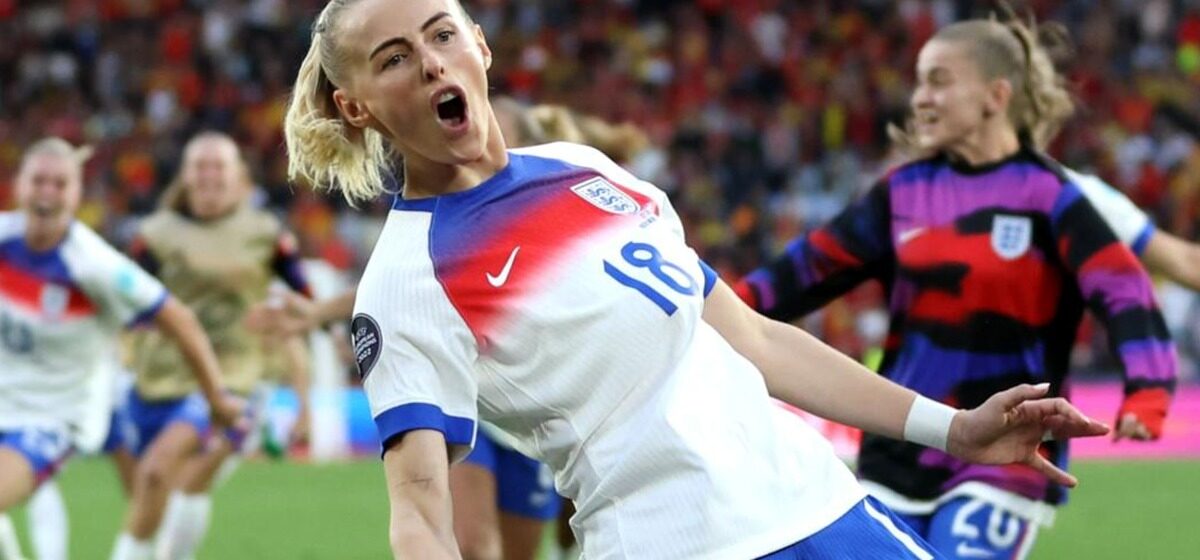 Kelly - Kelly Domine les Audiences Alors que l'Angleterre Remporte l'Euro 2025