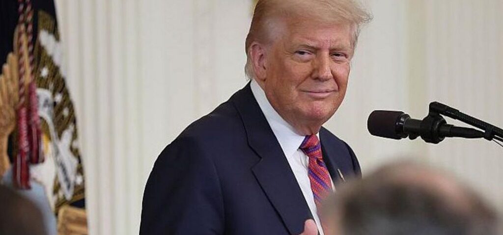 Trump - Trump poursuit Murdoch pour diffamation concernant l'histoire de la lettre sur Jeffrey Epstein