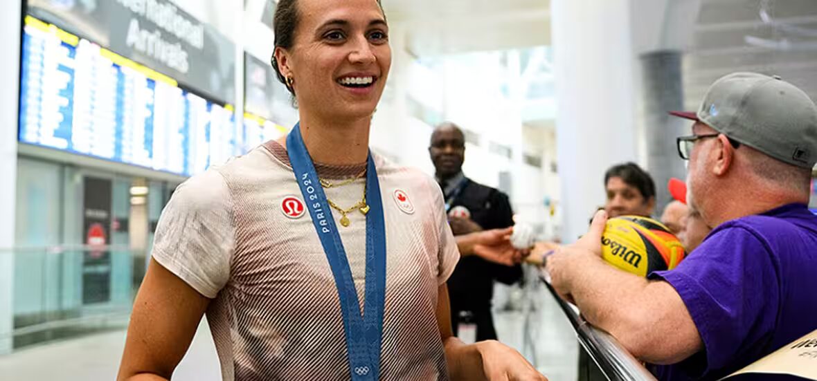 Championnats - Kylie Masse, la grande joueuse de dos du Canada, se concentre sur les Championnats du monde aquatiques plutôt que sur les Jeux Olympiques de 2028.