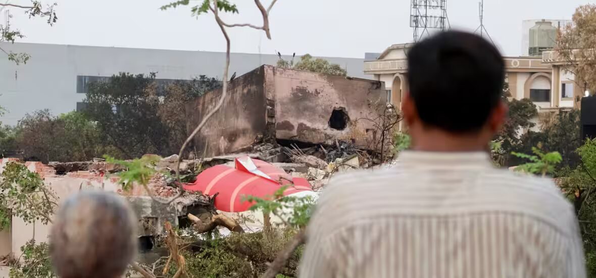 carburant - Aucune défaillance mécanique observée dans les commutateurs de carburant lors du crash mortel d'Air India, affirme l'administrateur de la FAA