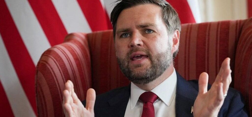 Vacances - Jd Vance Poursuit Ses Vacances au Royaume-Uni Avec une Visite à Jenrick dans les Cotswolds