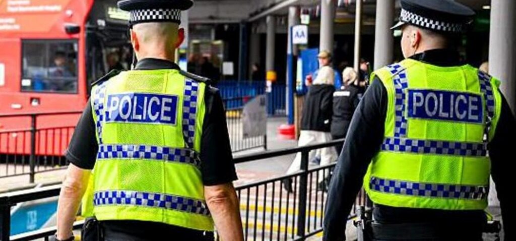 nationalité - Quelles sont les règles concernant la divulgation de la nationalité d'un suspect par la police ?