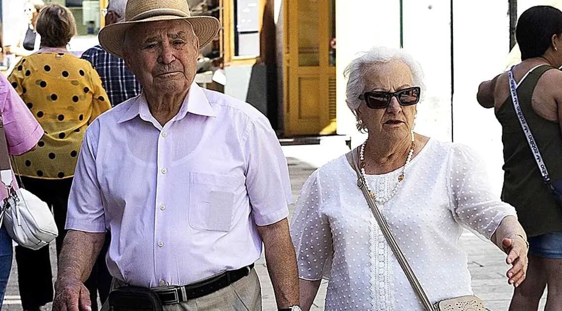 pensions - La difficulté à contenir l'inflation entraînera une nouvelle augmentation des pensions d'environ 2,6 % l'année prochaine.