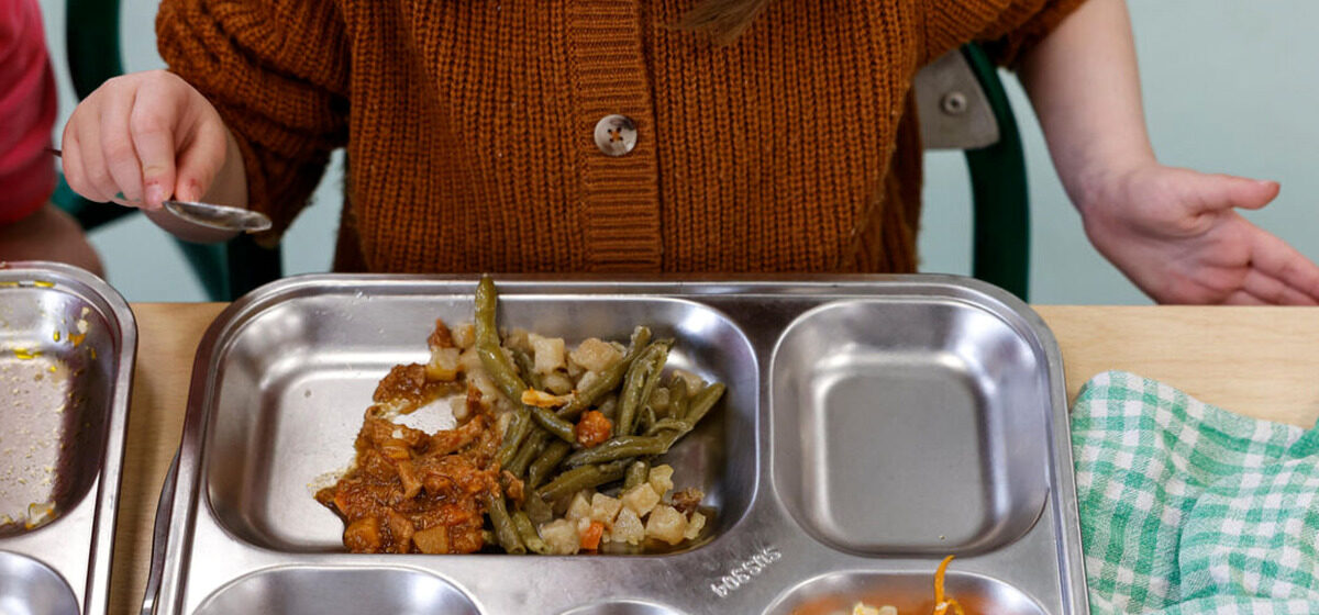 thon - Paris, Lyon, Lille... Pourquoi ces villes retirent-elles le thon des menus de leurs cantines scolaires ?