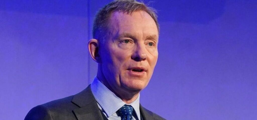 député - Le député Chris Bryant révèle avoir été victime d'abus de la part de l'ancien directeur du National Youth Theatre