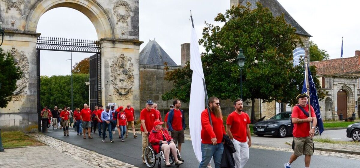 L'Hermione - « On a espoir de la revoir naviguer » : Les amoureux de « L'Hermione » s'opposent à son naufrage