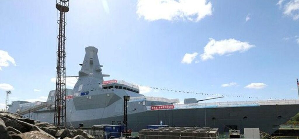 accord - Le Royaume-Uni conclut un accord de 10 milliards £ pour fournir des navires de guerre à la Norvège