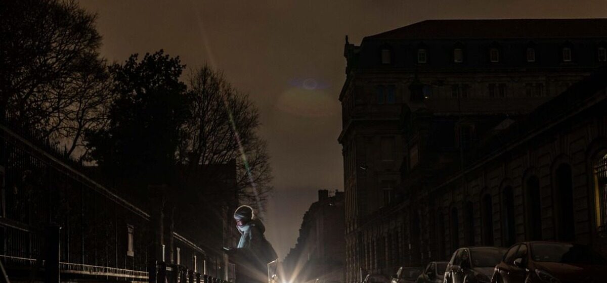 éclairage - Depuis dix ans, les villes de France éteignent-elles leur éclairage… ou le rallument-elles ?